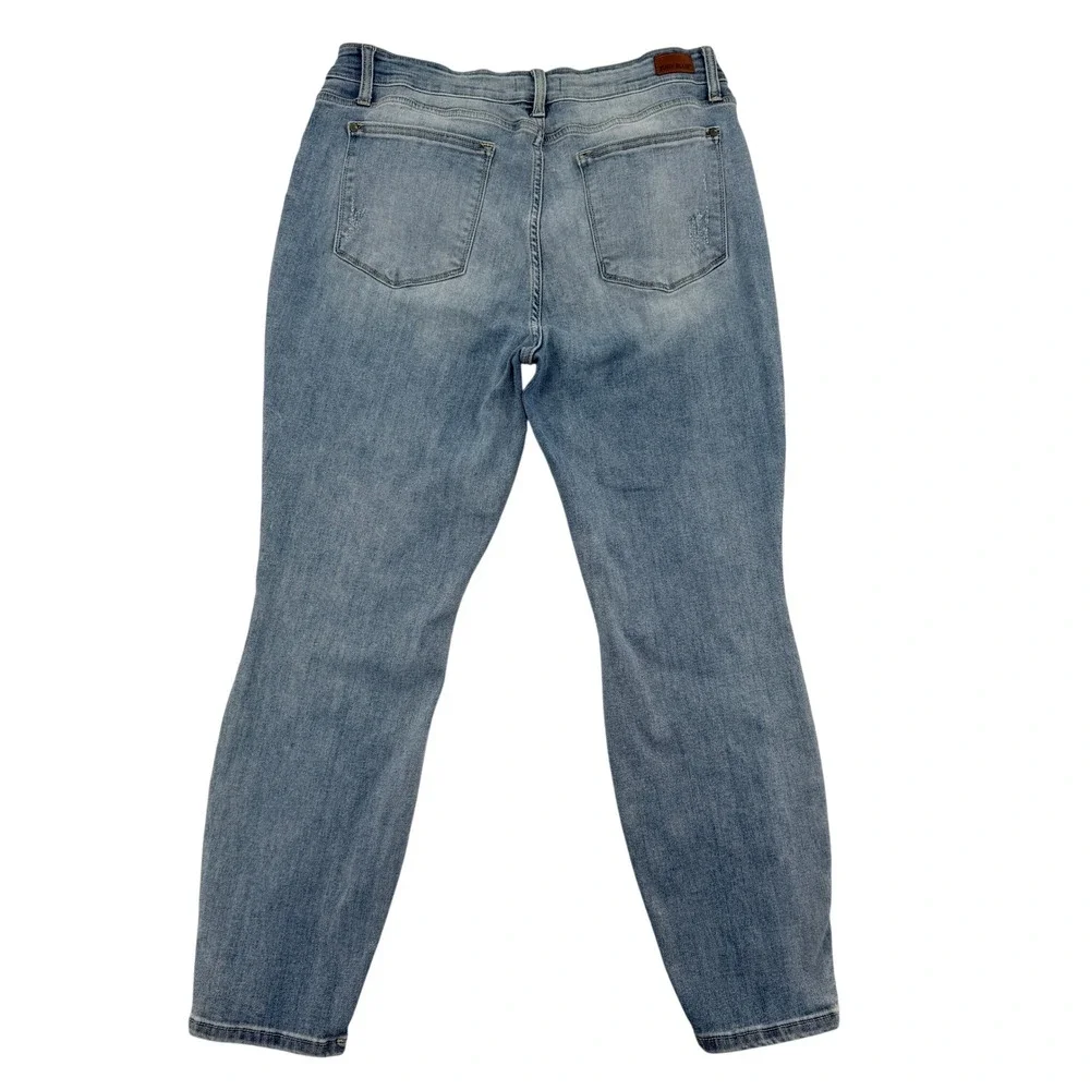 Judy Blue Relaxed Fit Light Wash High Rise Tapered Jean 18W JB82336LT-PL Stretch